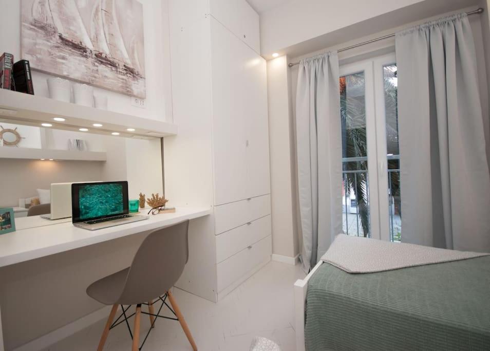 Luxury Across Ferry Port *